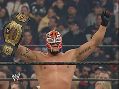 Rey Mysterio (2)