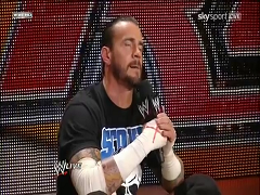 CM Punk - 27.06.11 6