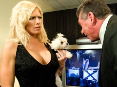 Torrie9