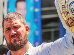 Curtis Axel