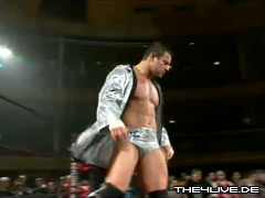 Davey Richards-26.06.11 9