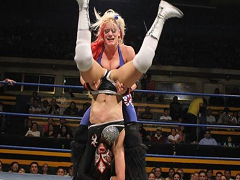 Taya (49)